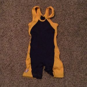 Brute wrestling singlet blue/yellow